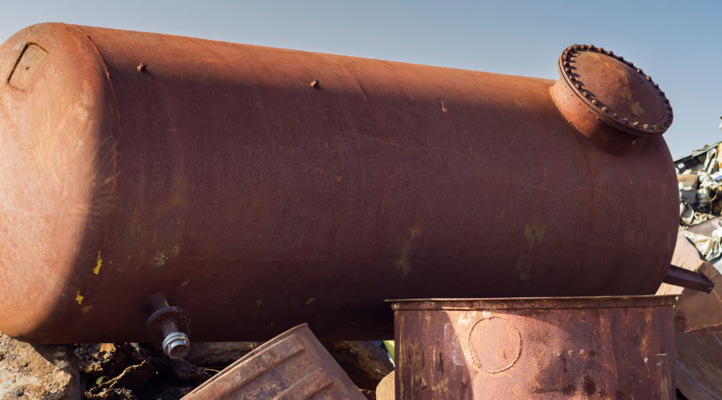 Underground storage tank